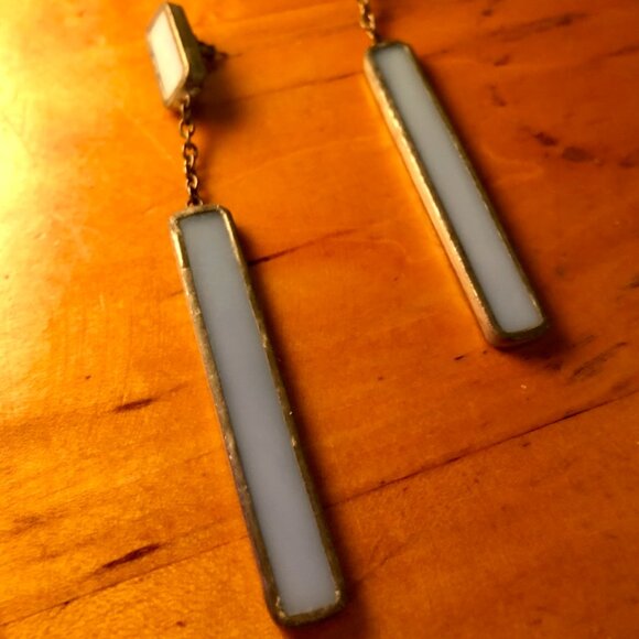 Elegant Handmade Artisan Purple Glass Earrings - Picture 4 of 6